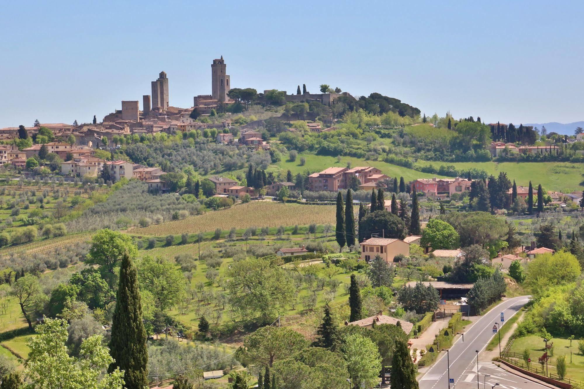 Hotel La Collegiata San Gimignano Exterior foto